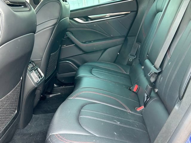 Used 2024 Maserati Levante GT Ultima AWD/4WD image 16