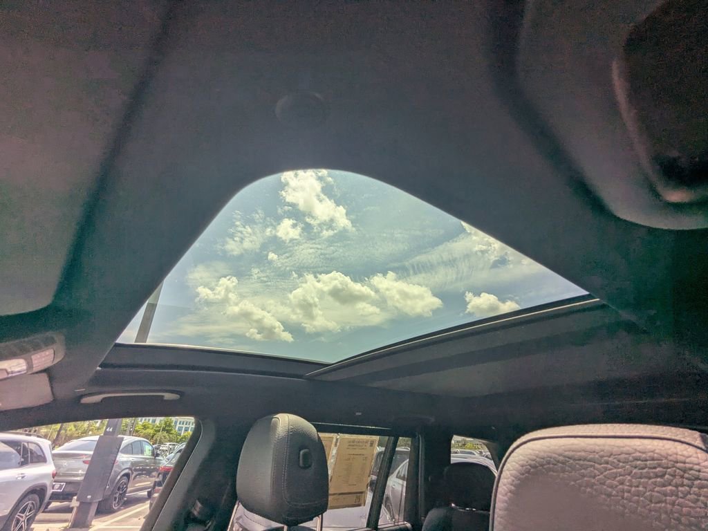 Certified 2022 Mercedes-Benz GLS 450 4MATIC image 8