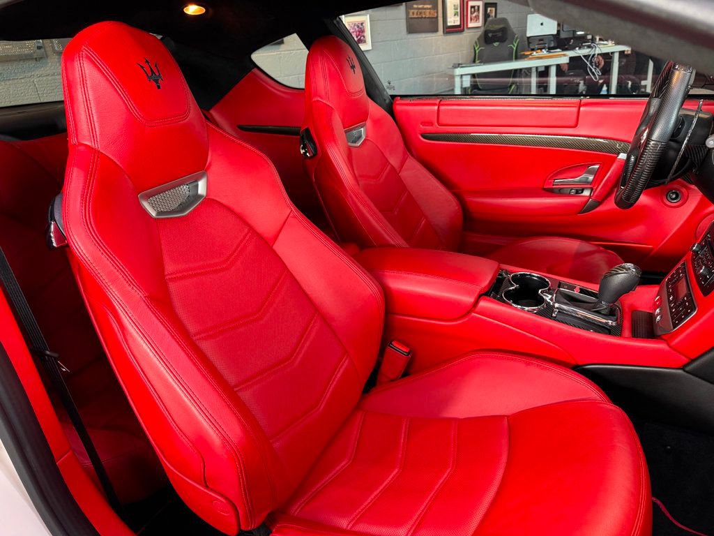 Used 2013 Maserati GranTurismo MC image 28