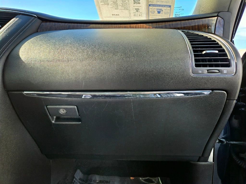 Used 2019 Nissan Armada Platinum w/ Captain's Chairs Package image 58