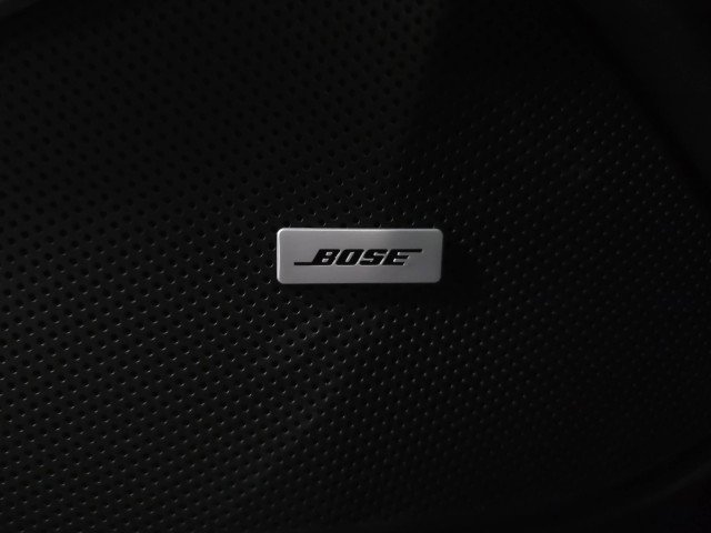 Used 2019 Chevrolet Camaro LT RWD image 28