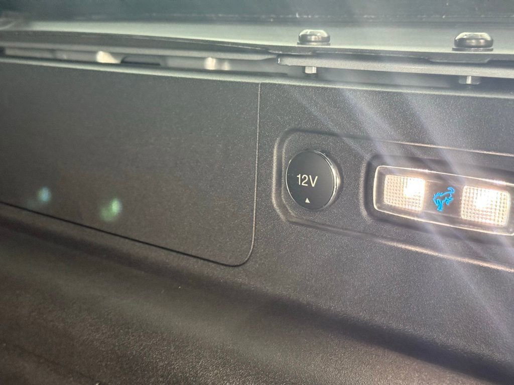 Used 2024 Ford Bronco Outer Banks image 6