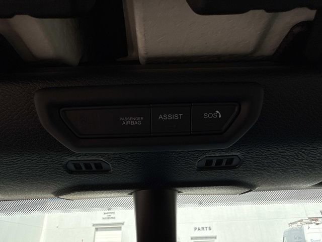 Used 2023 Jeep Wrangler Rubicon w/ Cold Weather Group image 19