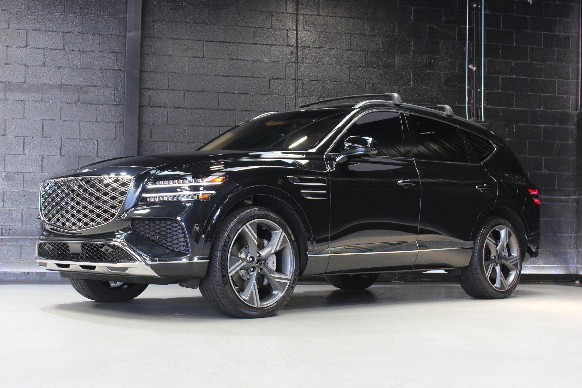 Used 2025 Genesis GV80 3.5T Prestige image 4