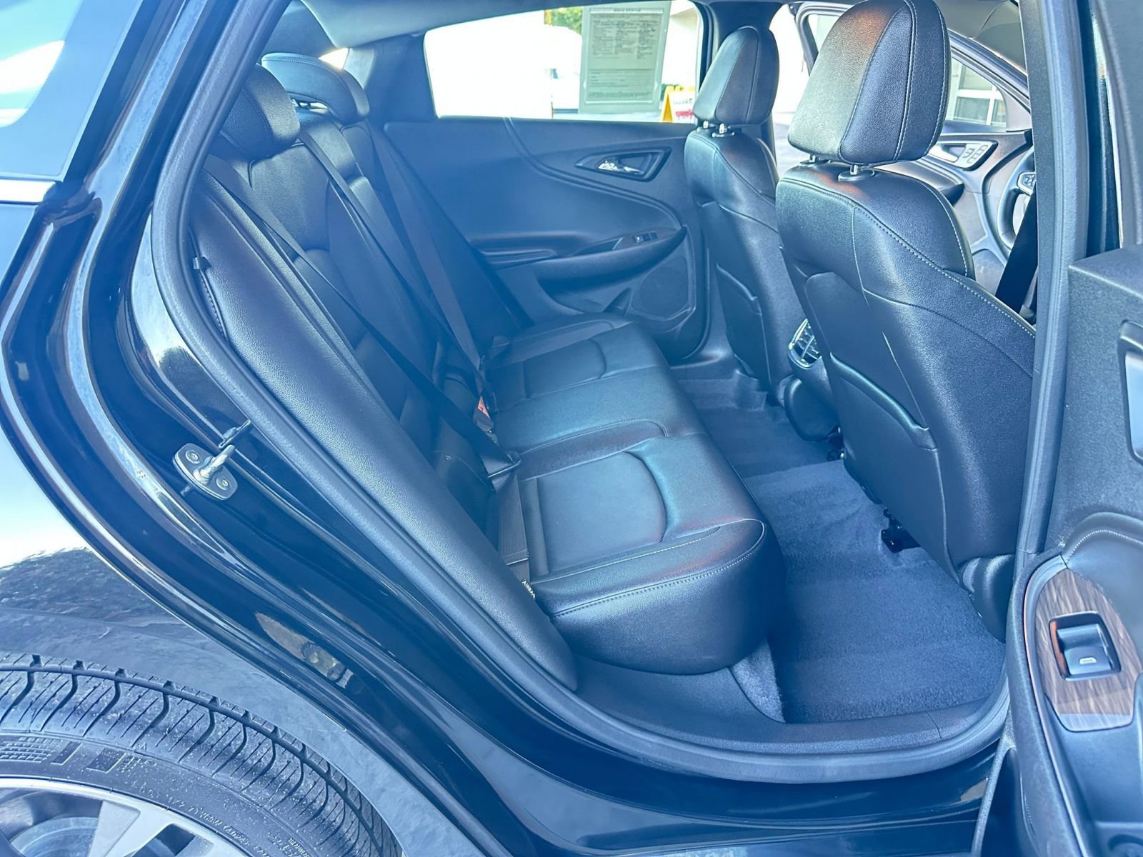 Used 2024 Chevrolet Malibu LT image 25