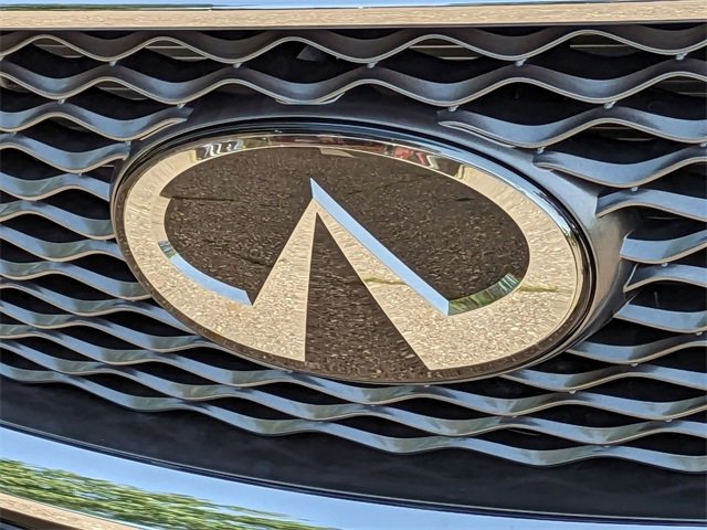 New 2025 INFINITI QX50 Luxe image 9