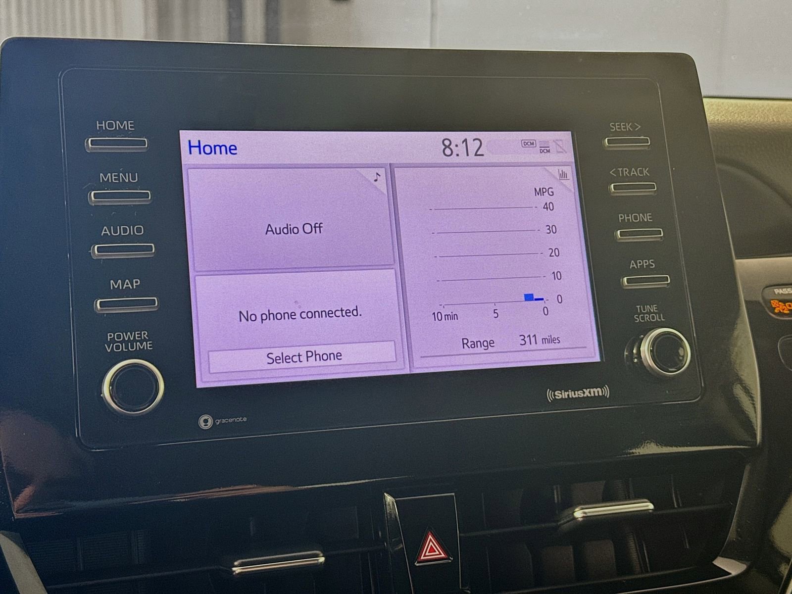 Used 2024 Toyota Camry SE FWD image 11