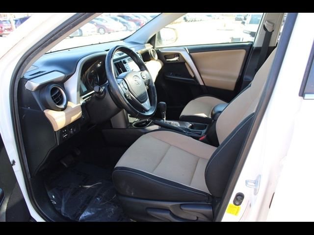 Used 2018 Toyota RAV4 XLE w/ Plus Extra Value Package AWD/4WD image 14