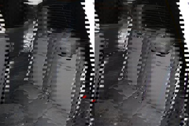 Used 2019 Nissan Pathfinder S image 16