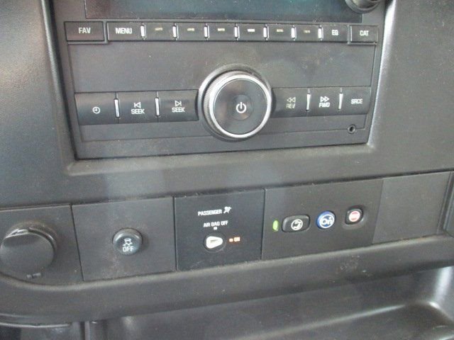 Used 2020 Chevrolet Express 4500 w/ Power Convenience Package image 11