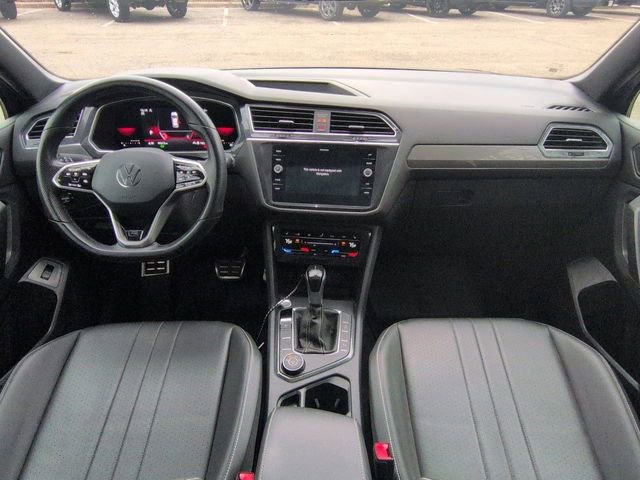 Used 2022 Volkswagen Tiguan SE R-Line AWD/4WD image 23