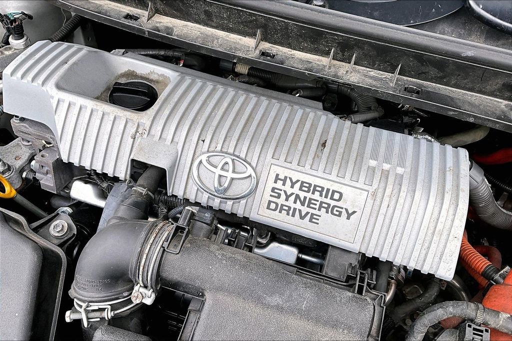 Used 2012 Toyota Prius V Three image 28