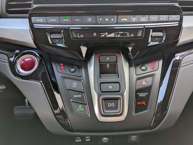 New 2026 Honda Odyssey Touring image 27