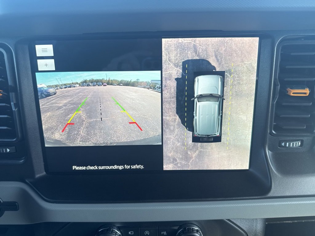 Used 2022 Ford Bronco Badlands image 7