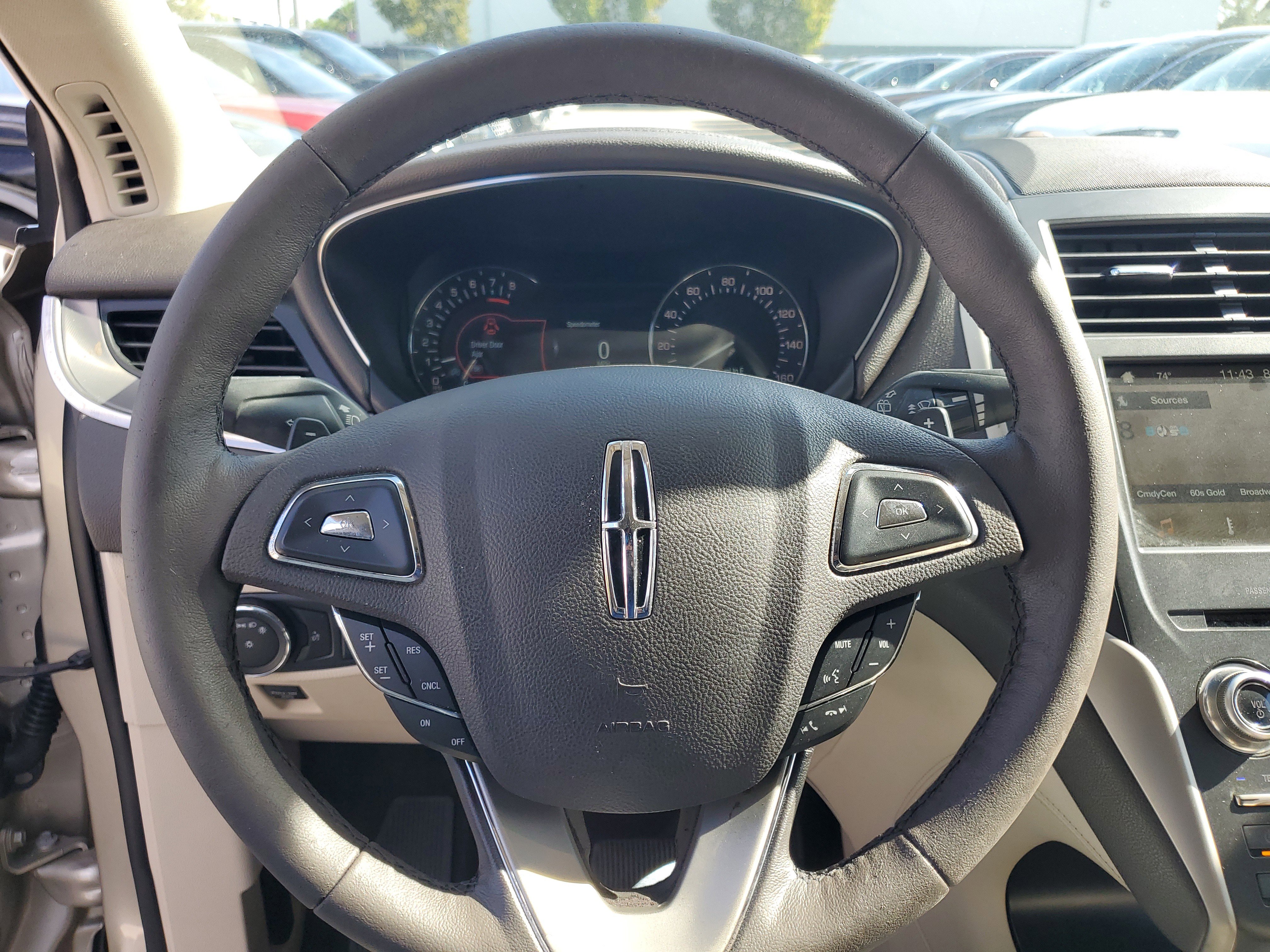 Used 2017 Lincoln MKC Premiere image 20