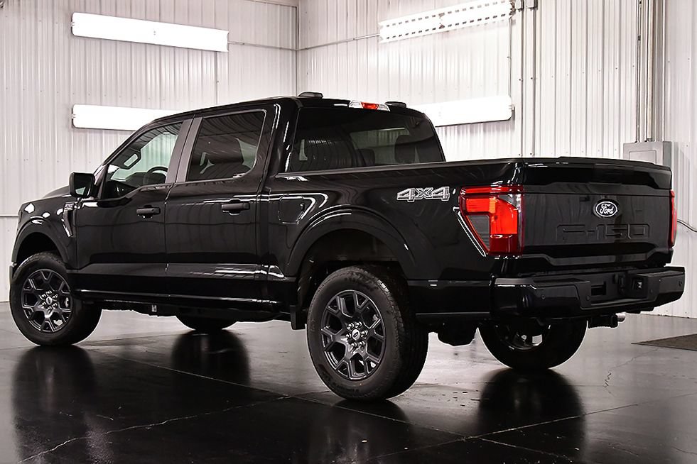 Used 2026 Ford F150 STX w/ Equipment Group 200A AWD/4WD image 5