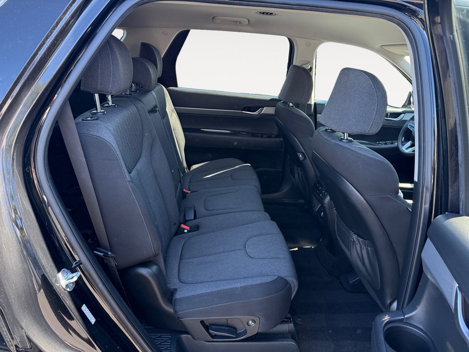 Used 2022 Hyundai Palisade SE FWD image 18