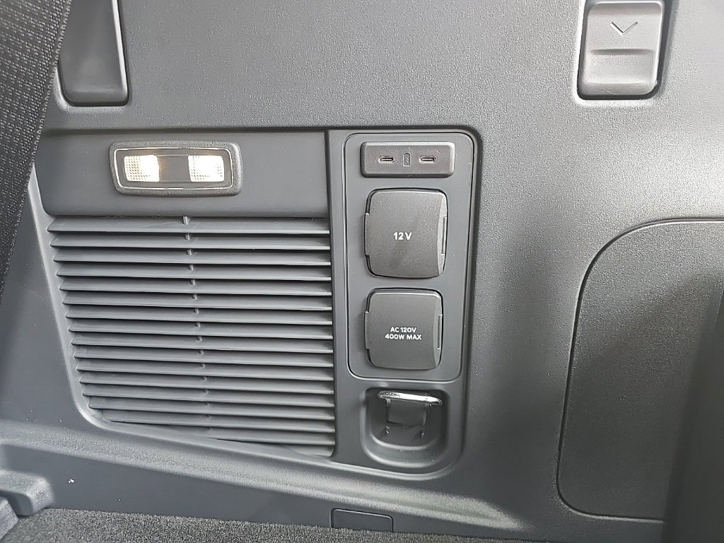 New 2025 Ford Expedition Tremor image 30