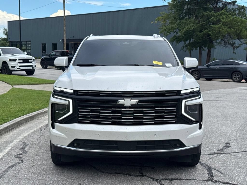 Used 2025 Chevrolet Tahoe High Country AWD/4WD image 8