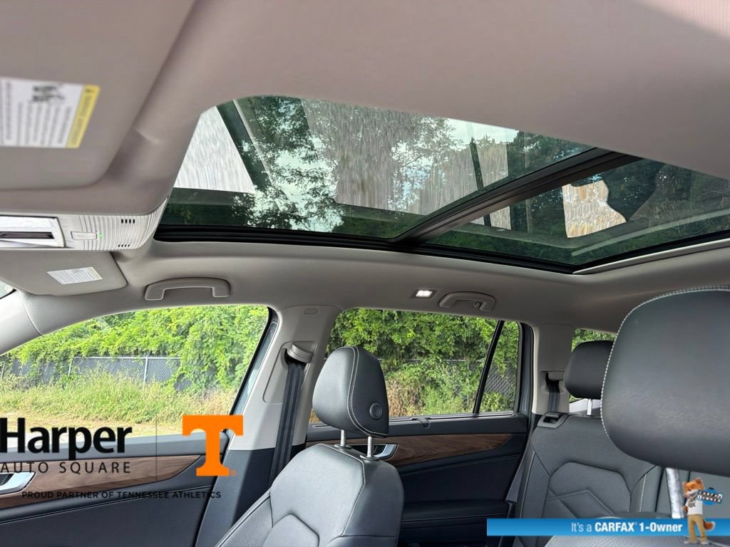Used 2025 Volkswagen Atlas SE w/ Panoramic Sunroof Package AWD/4WD image 18