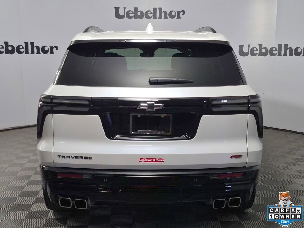 Used 2024 Chevrolet Traverse RS w/ LPO, Floor Liner Package FWD image 6
