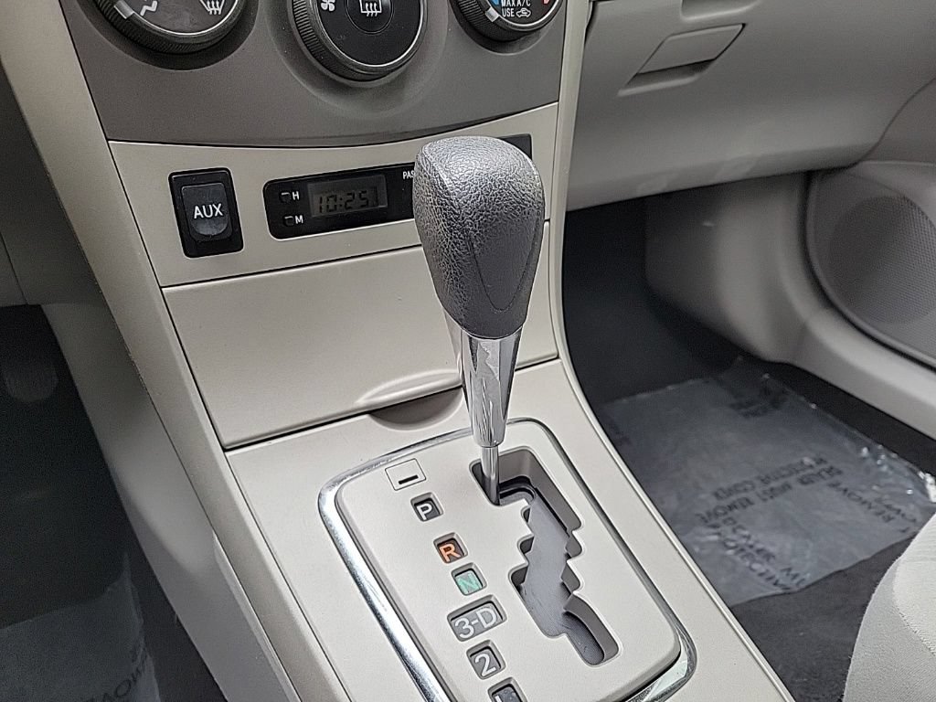 Used 2011 Toyota Corolla LE FWD image 22