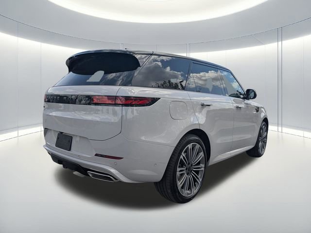 New 2026 Land Rover Range Rover Sport Dynamic SE image 5