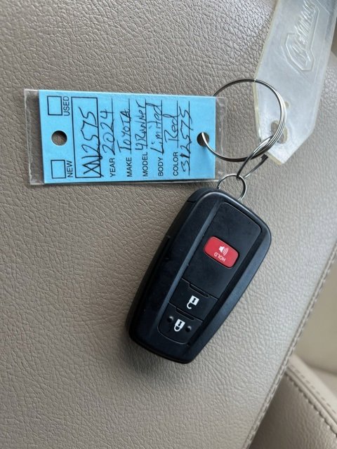 Used 2024 Toyota 4Runner Limited image 28