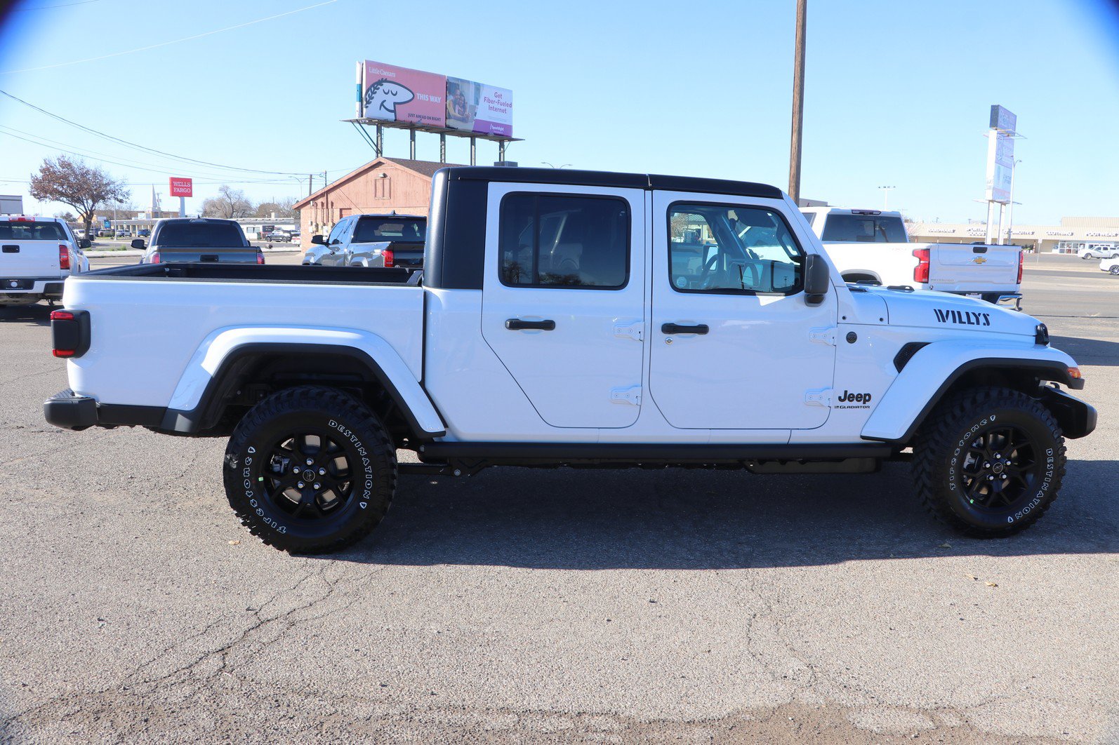 New 2026 Jeep Gladiator Mojave AWD/4WD image 8