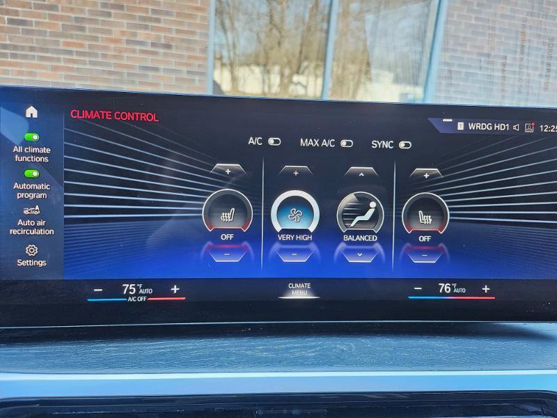 Used 2023 BMW i4 eDrive40 w/ M Sport Package image 69