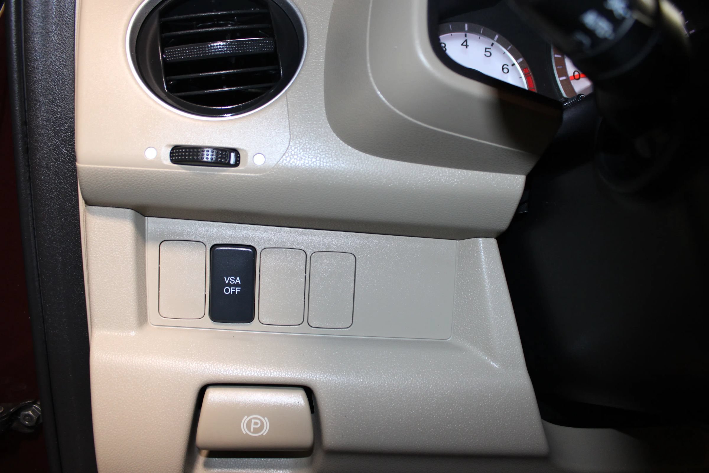 Used 2011 Honda Pilot EX-L image 11