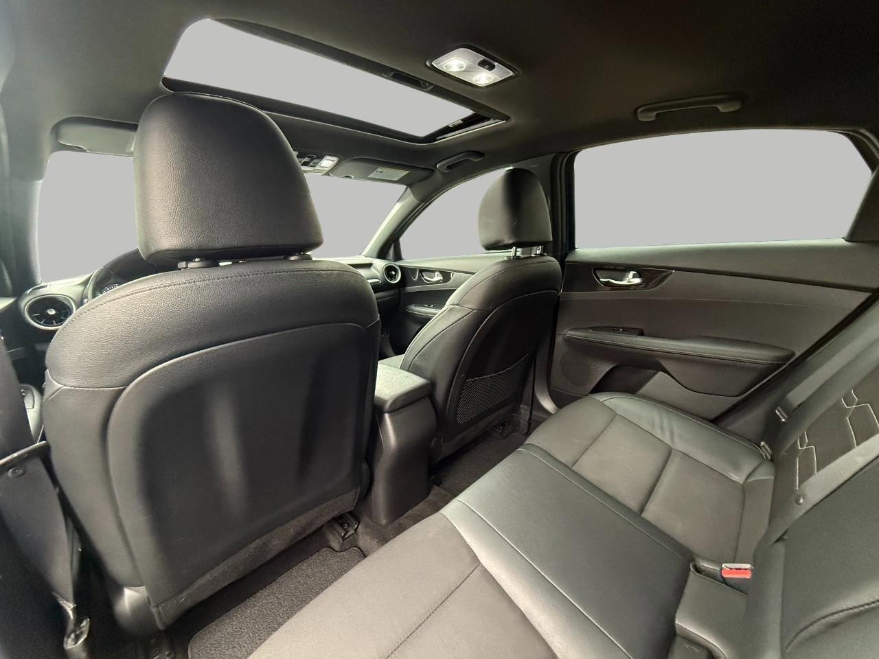 Used 2022 Kia Forte GT-Line w/ GT-Line Premium Package image 26