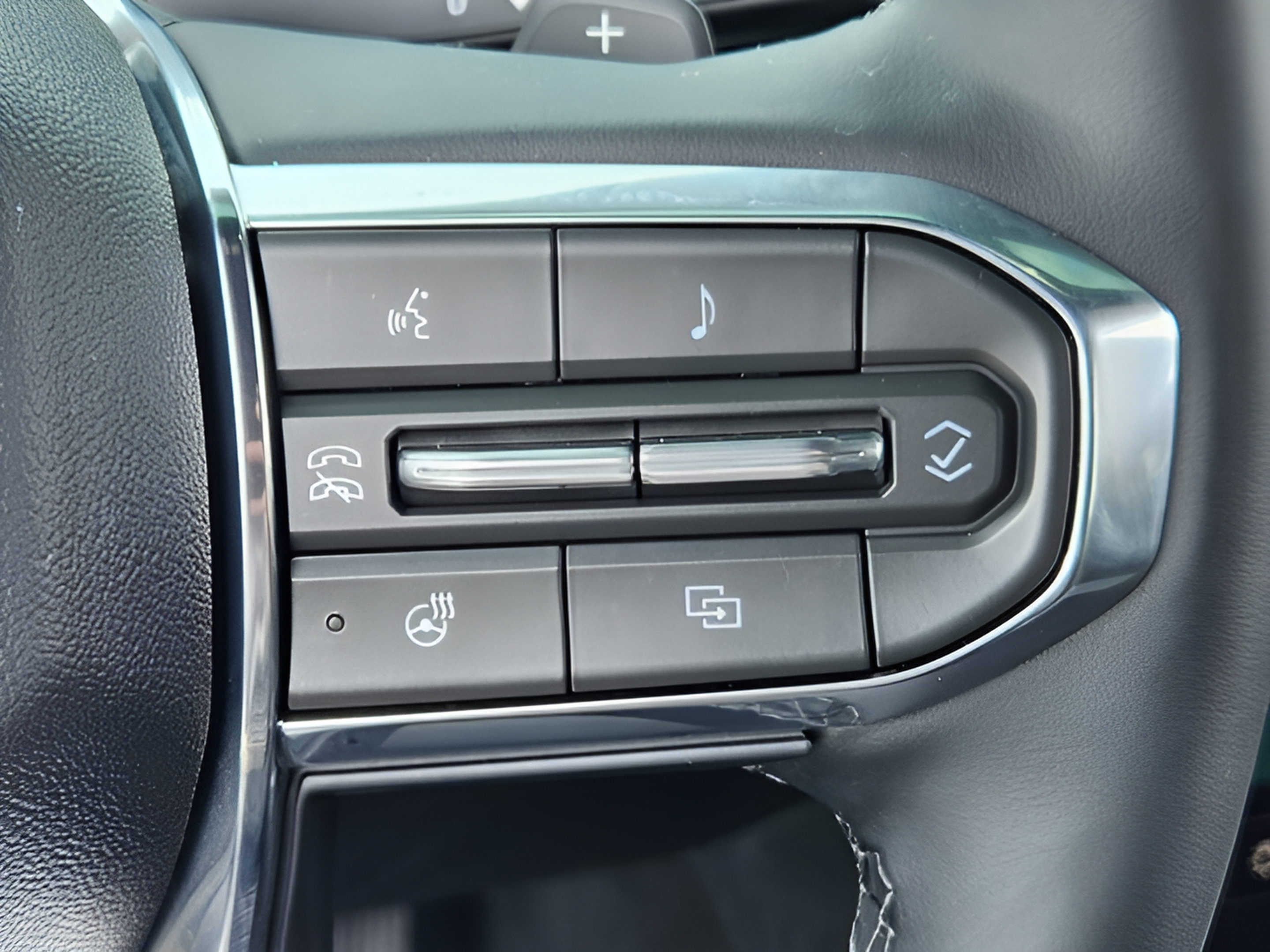 Used 2026 GMC Terrain Elevation FWD image 23