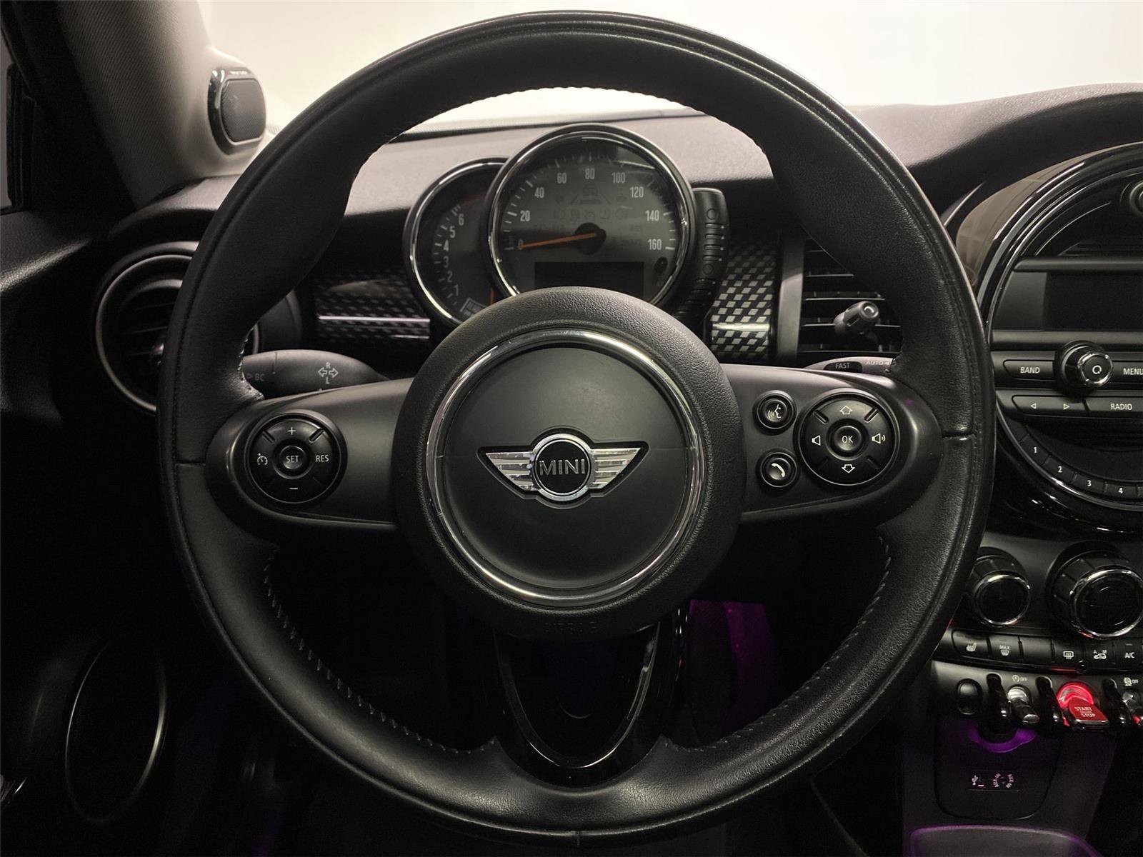 Used 2015 MINI Cooper S FWD image 15
