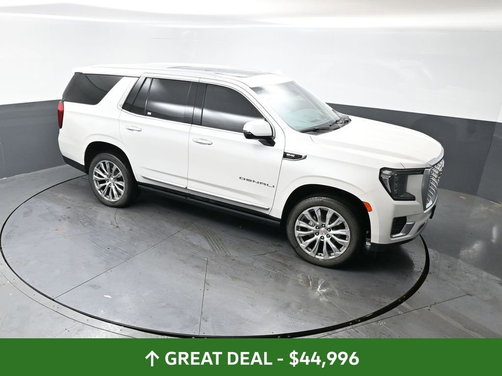 Used 2021 GMC Yukon Denali w/ Denali Premium Package image 18