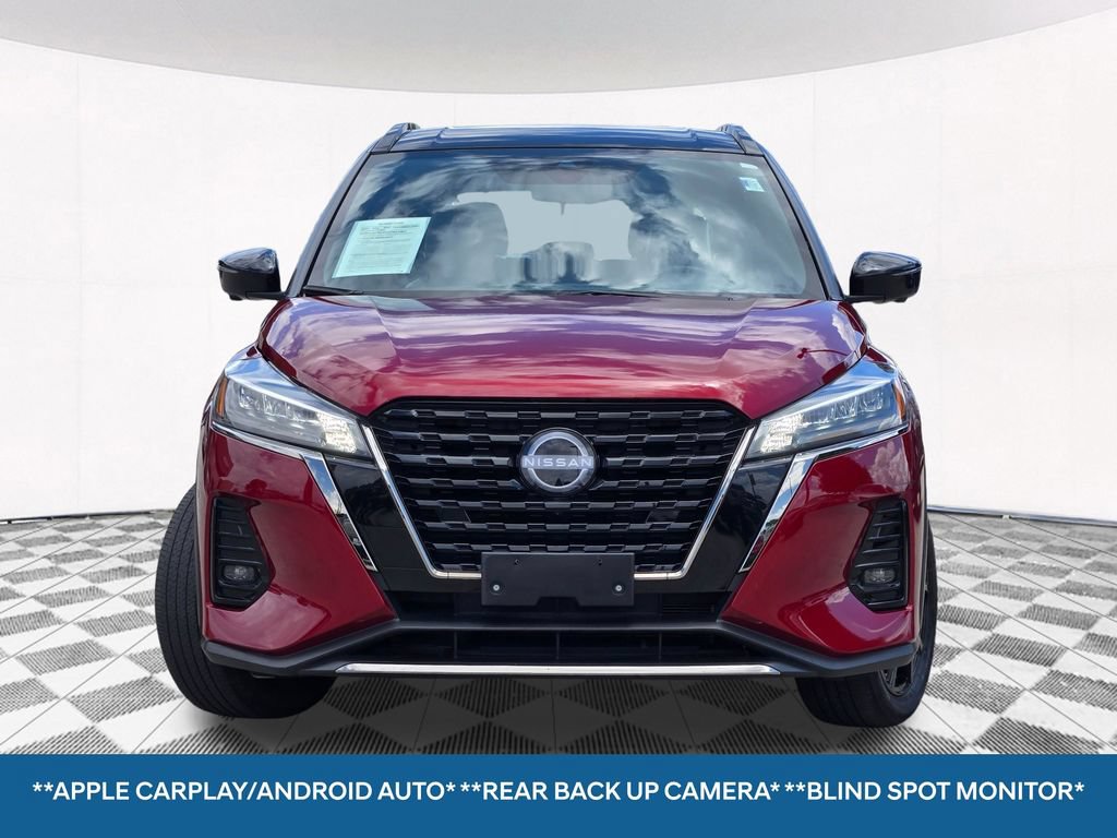 Used 2024 Nissan Kicks SR w/ SR Premium Package FWD image 4