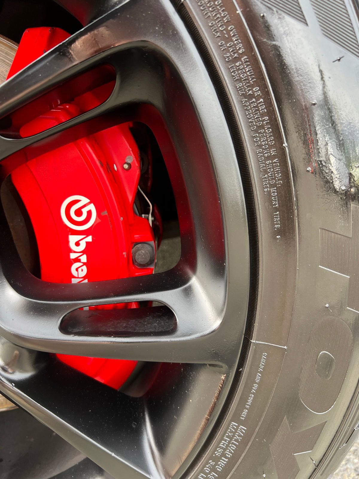 Used 2015 Jeep Grand Cherokee SRT w/ Luxury Group II image 12