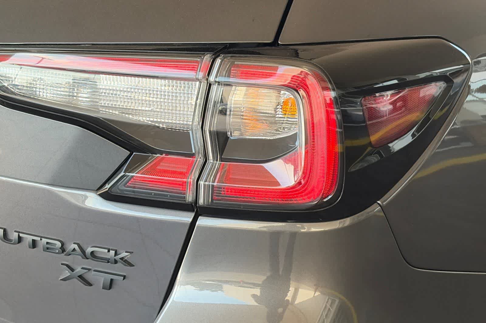 Used 2022 Subaru Outback Onyx Edition XT AWD/4WD image 23