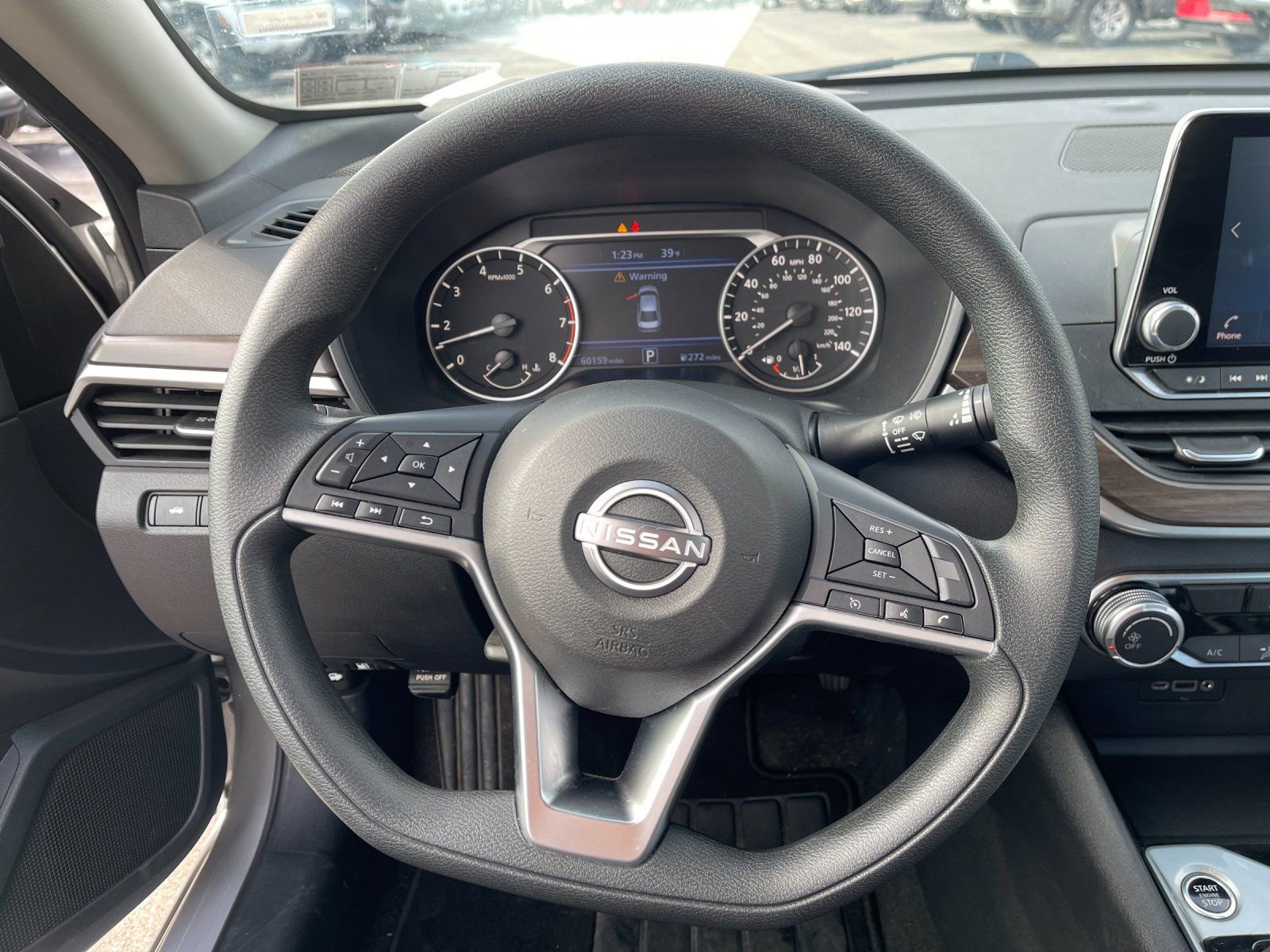 Used 2024 Nissan Altima 2.5 SV image 24