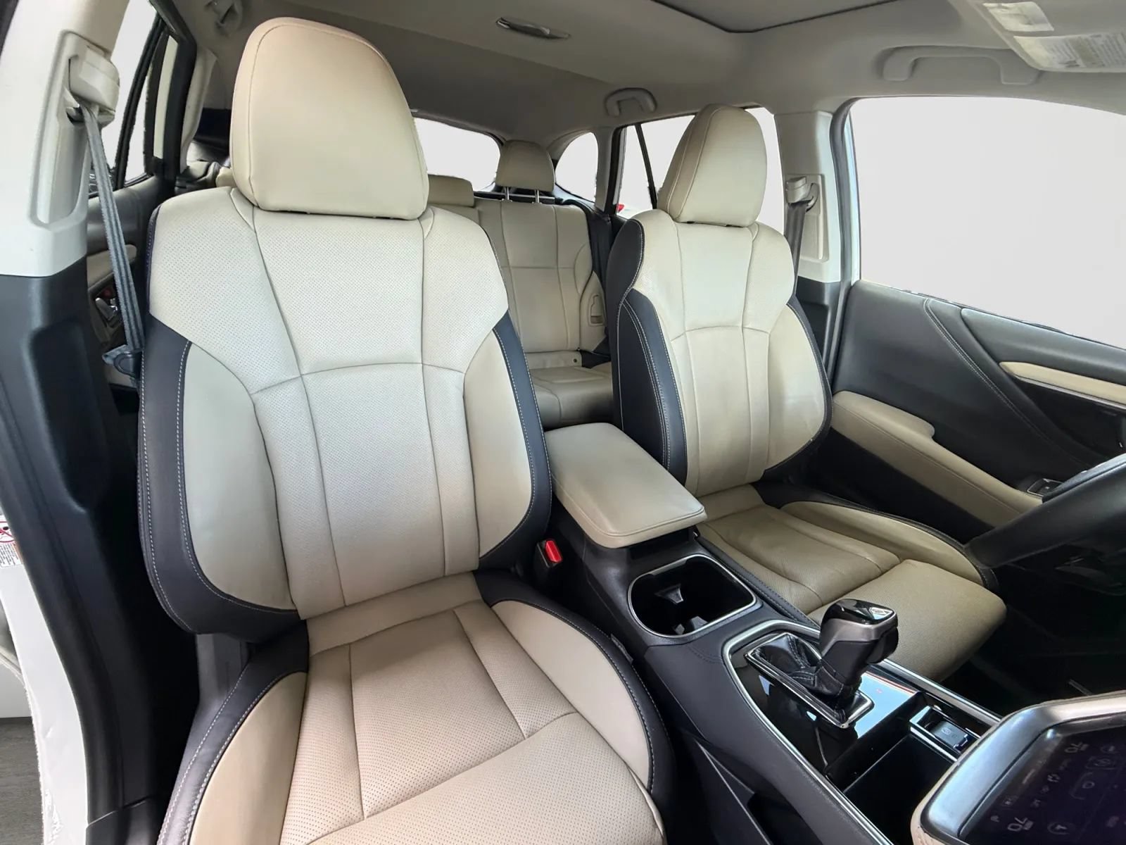 Used 2020 Subaru Outback Limited XT AWD/4WD image 21
