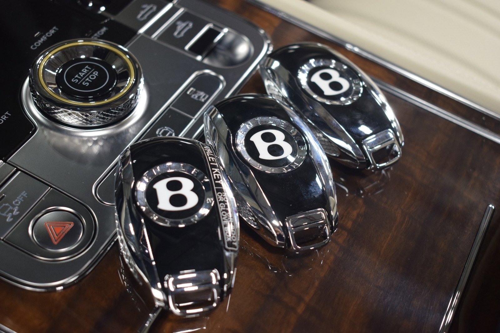 New 2026 Bentley Continental GTC image 40