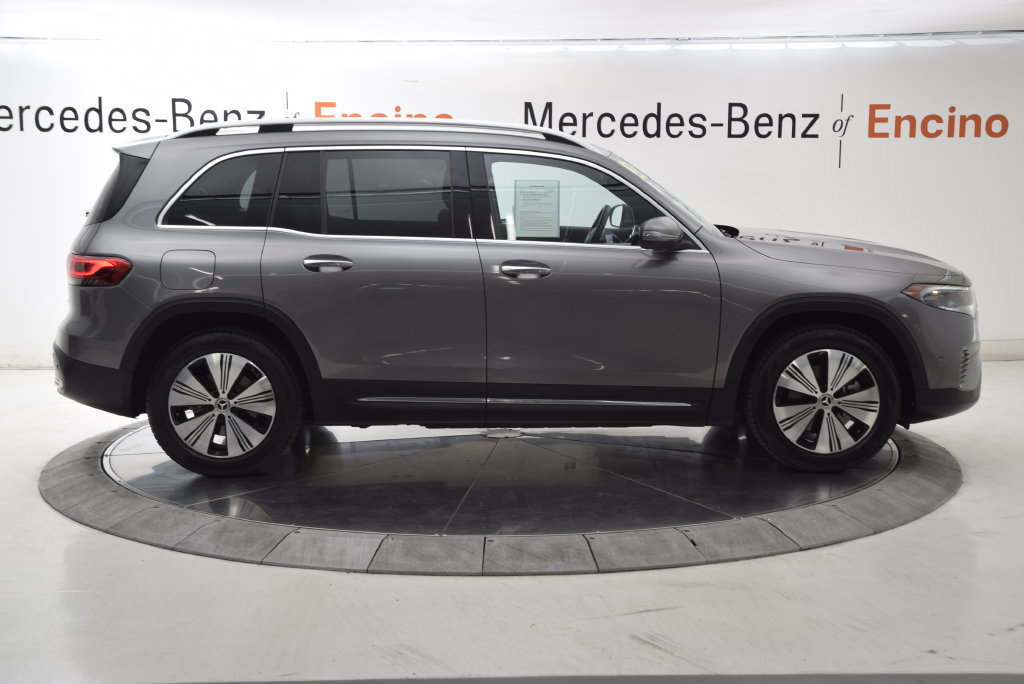 Used 2023 Mercedes-Benz EQB 300 4MATIC image 7