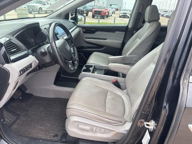 Used 2022 Honda Odyssey Elite image 16