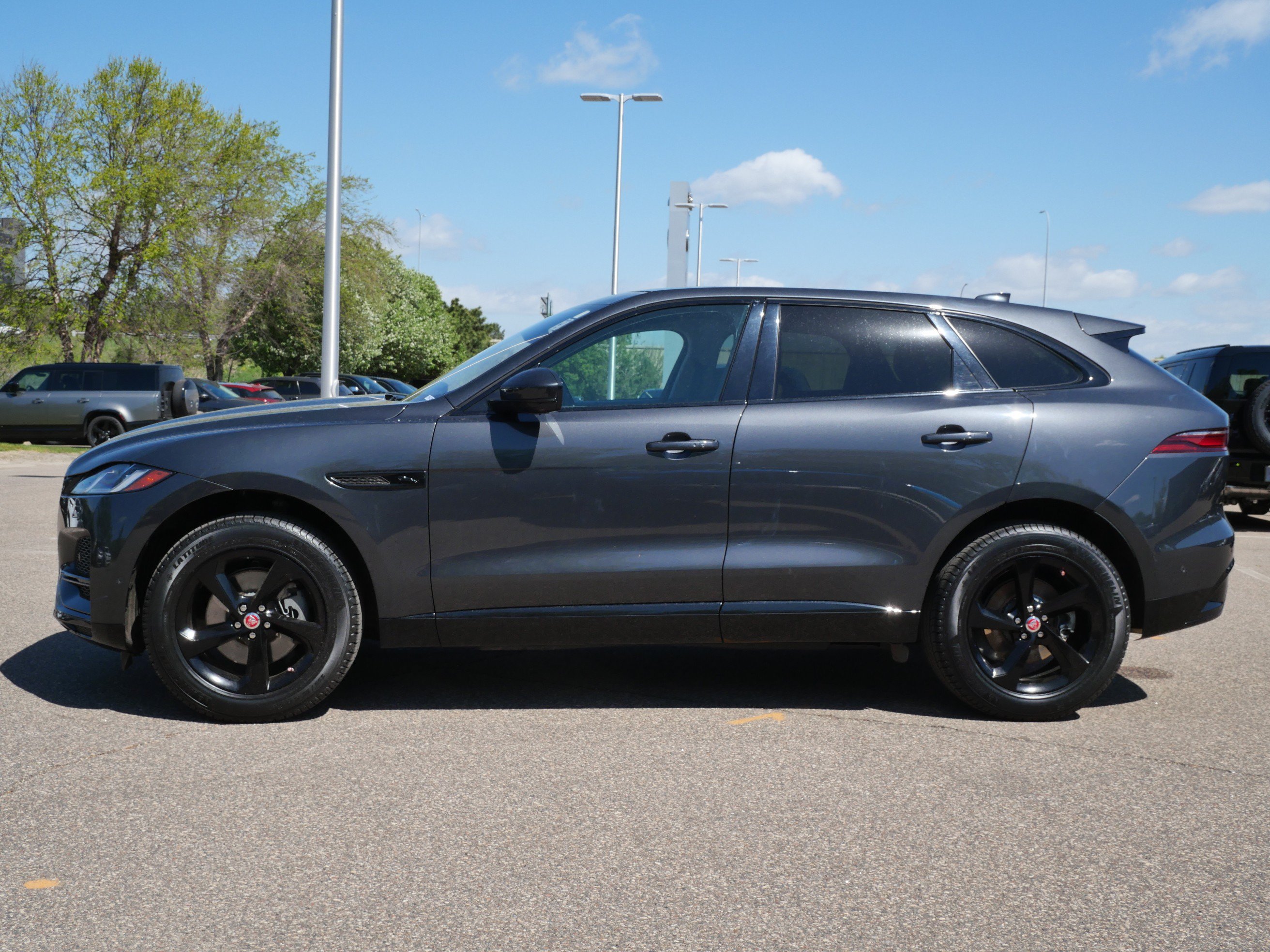 Used 2021 Jaguar F-PACE S AWD/4WD image 2