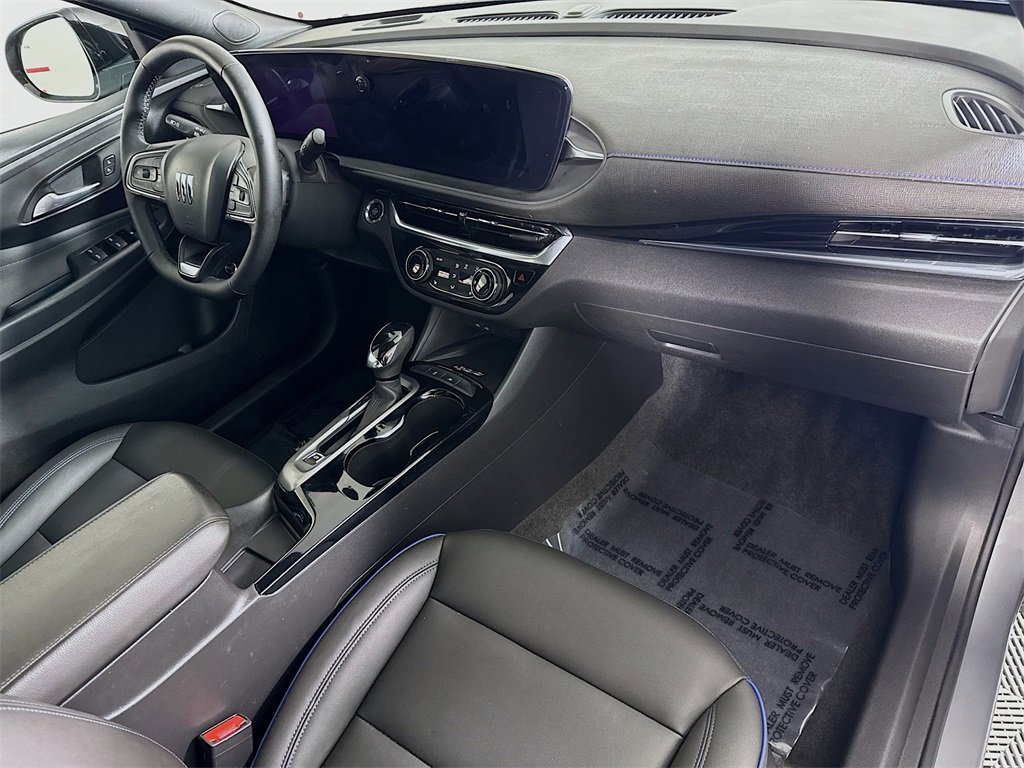 Used 2024 Buick Envista Sport Touring w/ Convenience I Package image 32