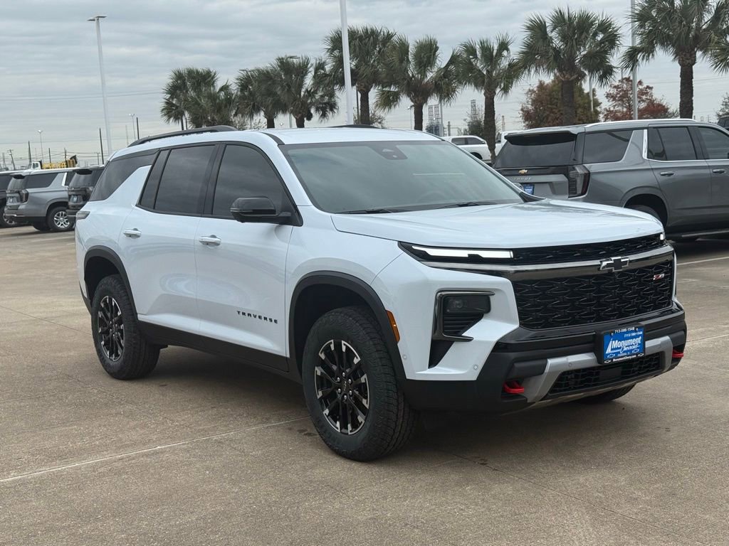 New 2026 Chevrolet Traverse Z71 w/ Enhanced Driving Package image 5