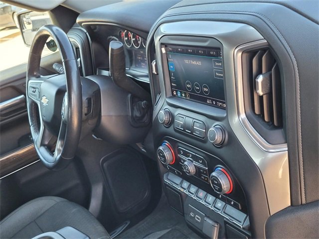 Used 2021 Chevrolet Silverado 1500 LT image 11