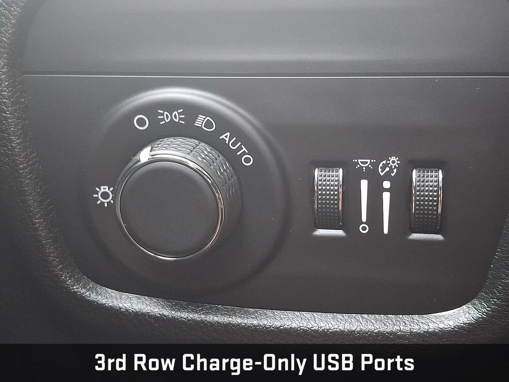 Used 2023 Jeep Grand Cherokee L Laredo AWD/4WD image 29