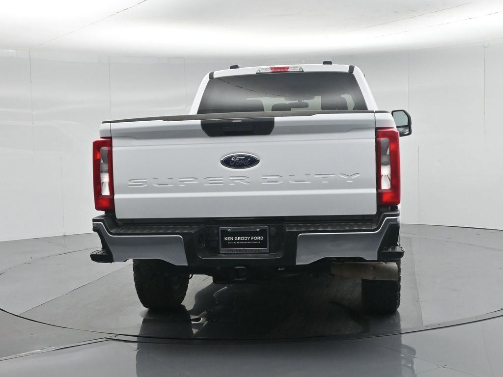 Used 2023 Ford F250 XLT w/ F-250 >10K GVWR Package image 57