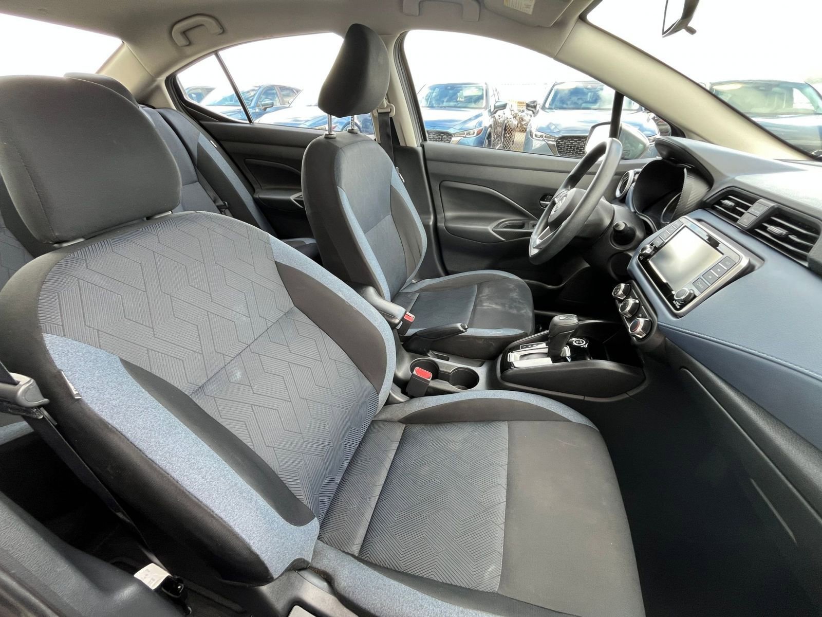 Used 2023 Nissan Versa SV image 34